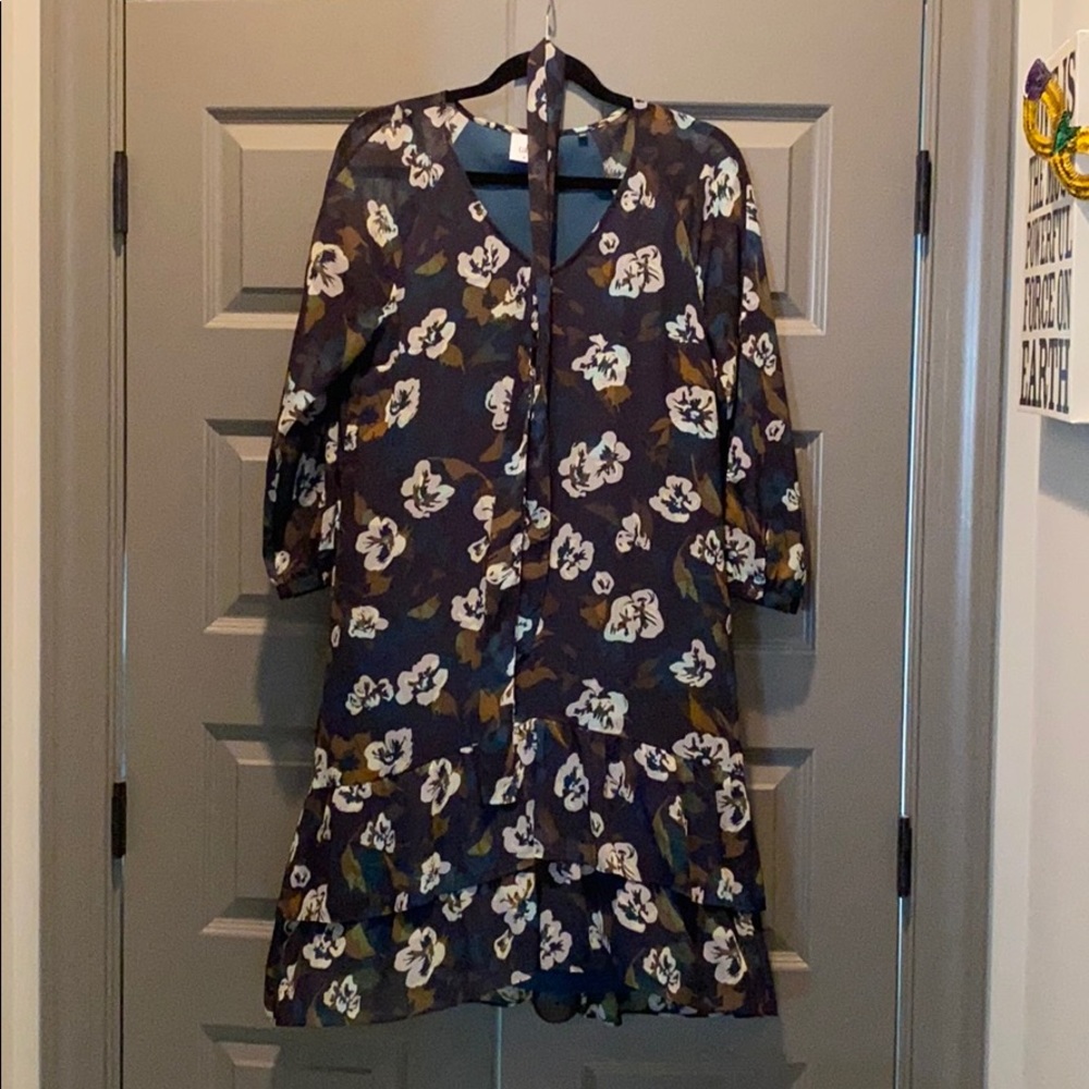 Cabi floral dress - SZ M